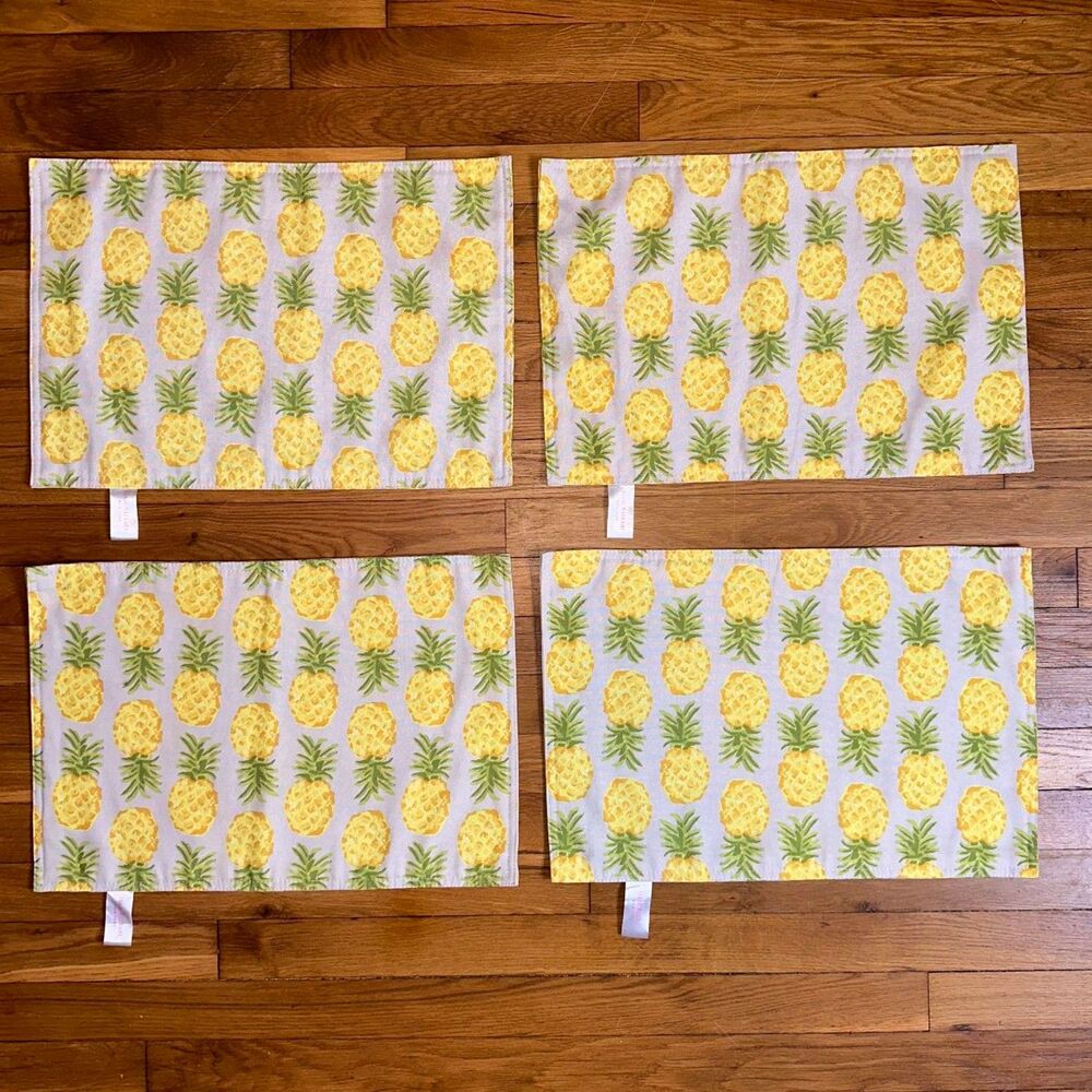 Isaac Mizrahi New York Tropical Pineapple Placemats Set of 4 - Picture 2 of 7